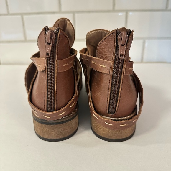 JOYFOLIE 8.5 Oralie woman leather bohemian western handmade strappy ankle bootie - Picture 6 of 10